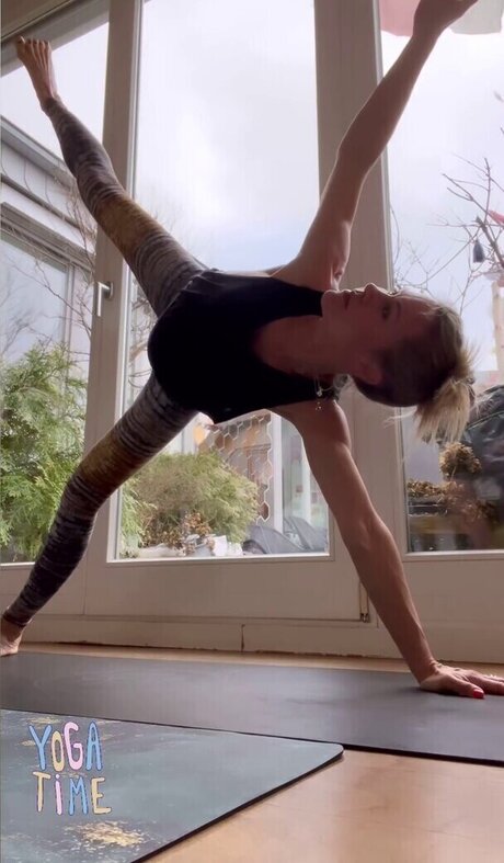 Wolke Hegenbarth pornstar naked archive