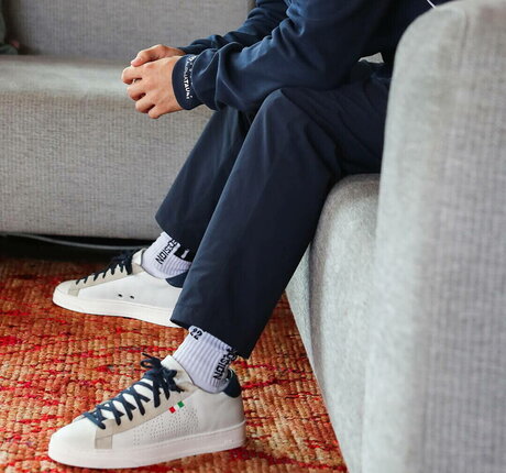 alphatauri star perfect photo