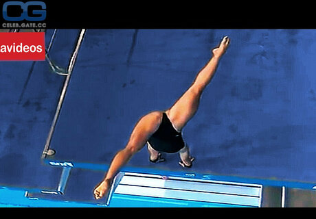 Ingrid Oliveira nice actress picture