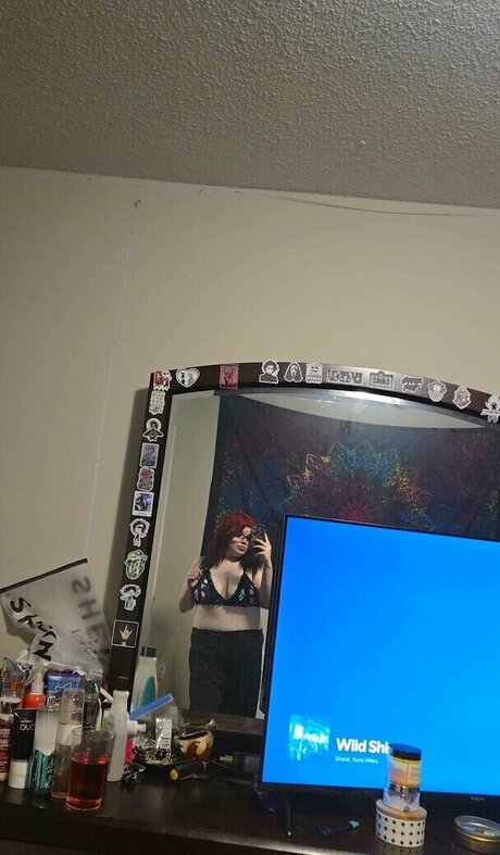 Ava Tricia sexy actress pics