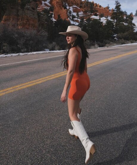 Vildan Cirpan star hd pictures