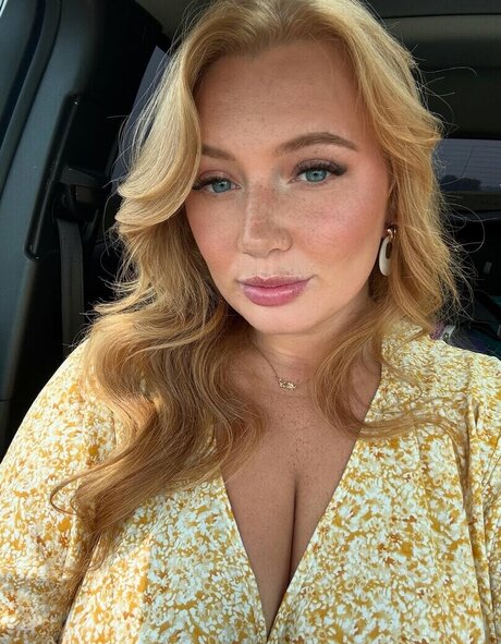 xstrawberry dreamx pornstar pretty photo