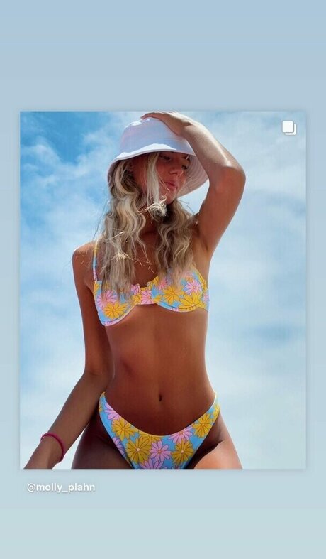 Molly Plahn perfect model gallery