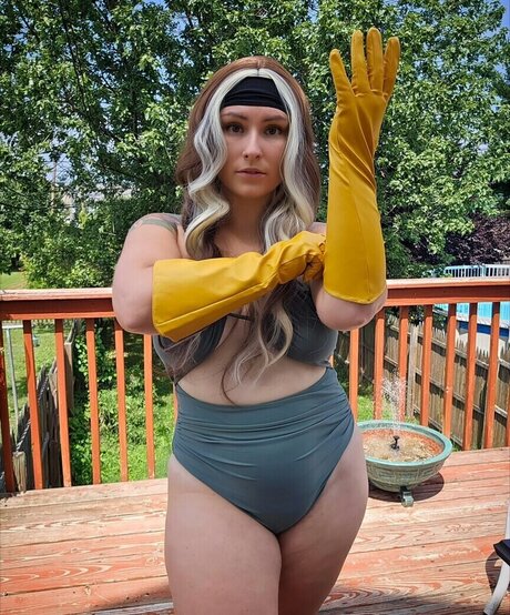 Zemira Isadora naked pornstar photo