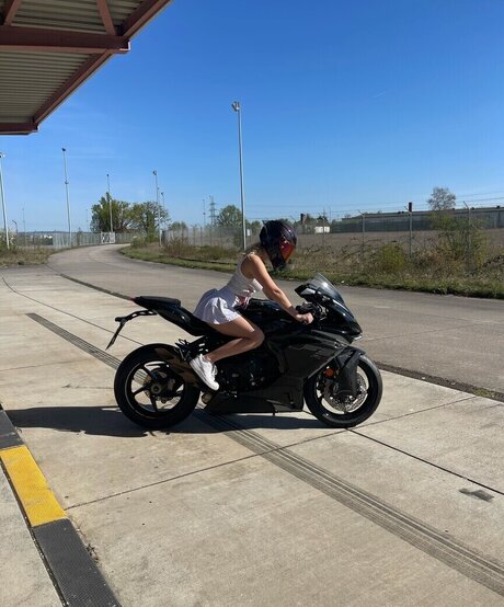 bienmichelle pornstar nudes img