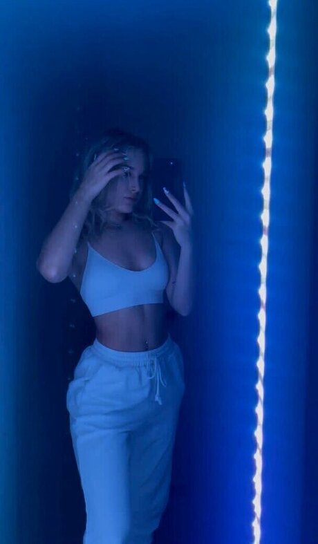 bienmichelle erotic actress picture