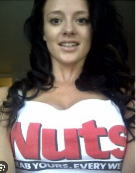 Hannah Andrianna star top picture