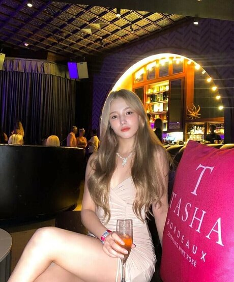 Nancy Momoland hot actress image