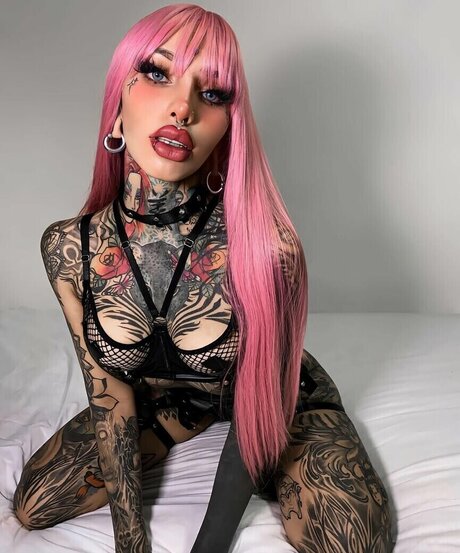 Divinajuventu star perfect images