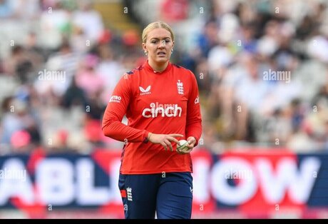 Sarah Glenn model hd photo