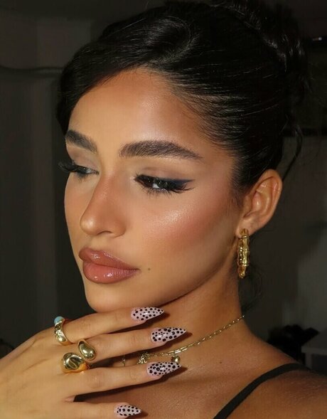 Roni Danino perfect star photo