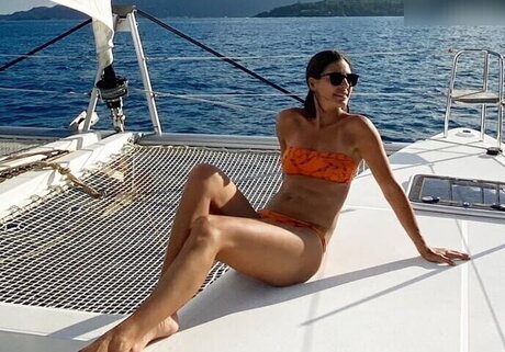 Funda Vanroy star pornographic photo