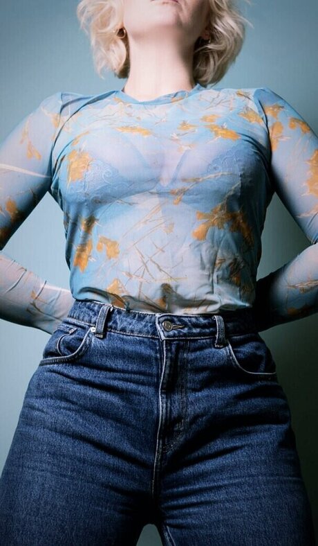 Rebecca Lucy Taylor model sexy pic