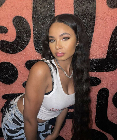 Brooklyn Queen top pornstar pics