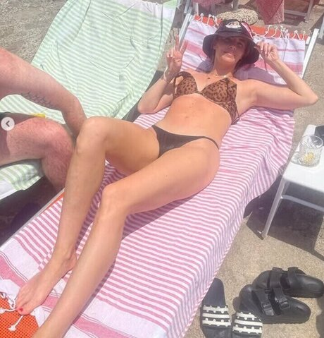 Shebahn Aherne pornstar pretty gallery