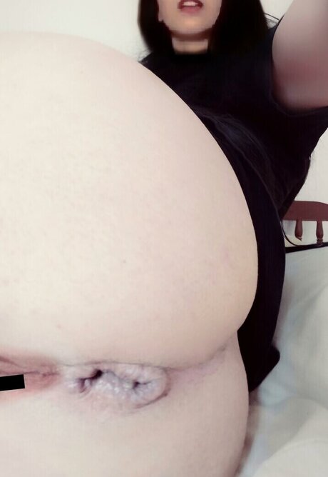 Solda Deryan free model photos