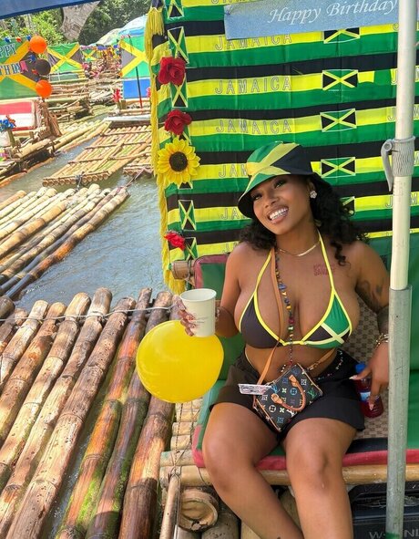 kortynie pornographic model galleries