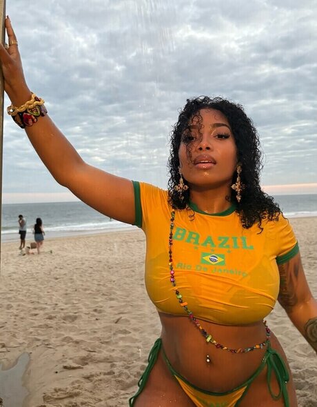 kortynie sex star picture