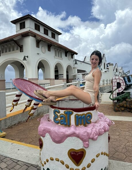 Brea Madisyn porn actress picture