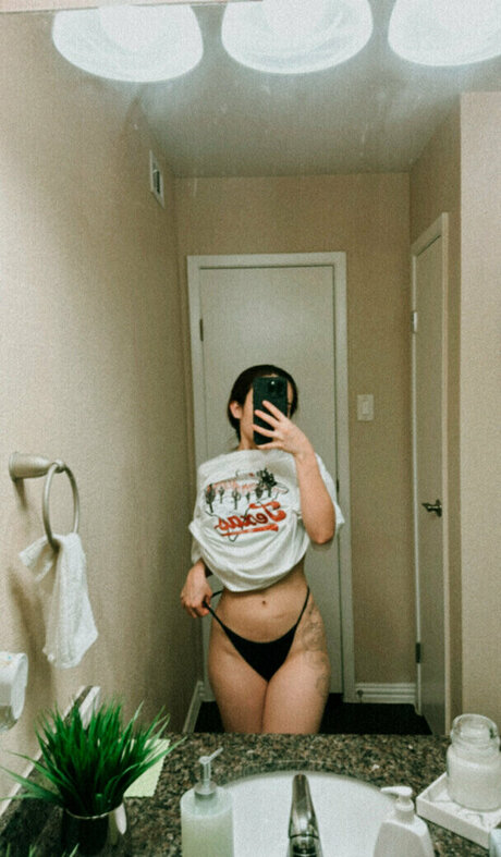 Nelly Becmac pornstar nudes photo