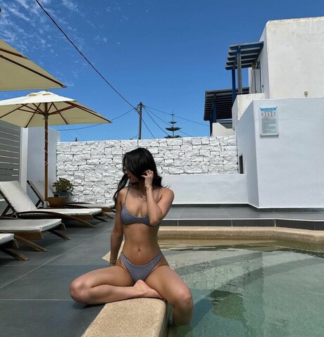 richellezz free actress photos