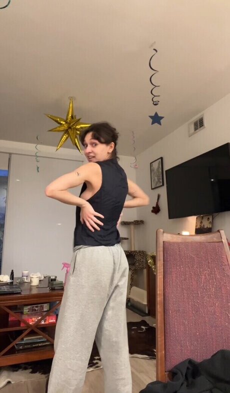 Dylan Troesken hot model pic