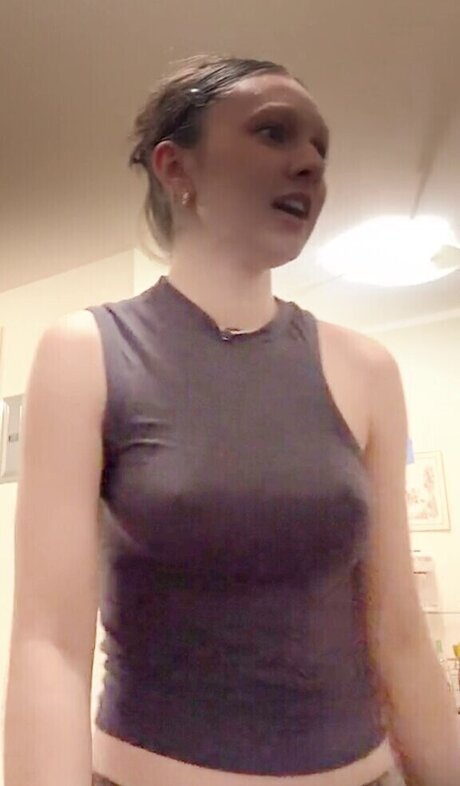 Dylan Troesken xxx star images