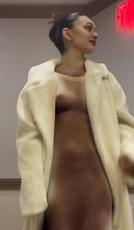 Dylan Troesken star pornographic pics