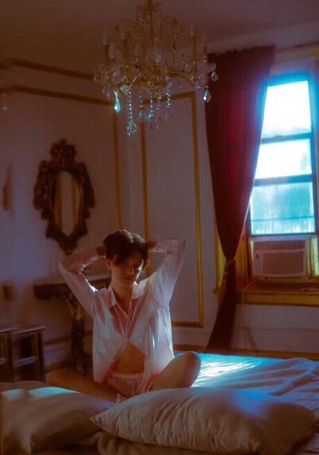 Dylan Troesken adult actress galleries