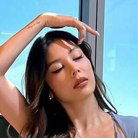 itshellovee star nude gallery