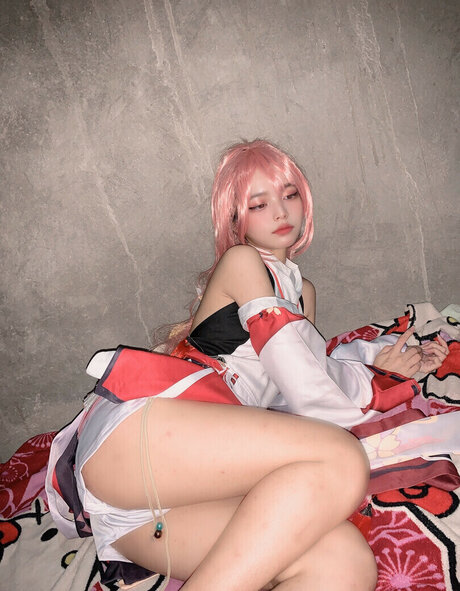 Shayri May Tagyamon model hot archive