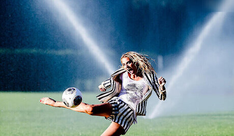 Anna Kraft exclusive model image