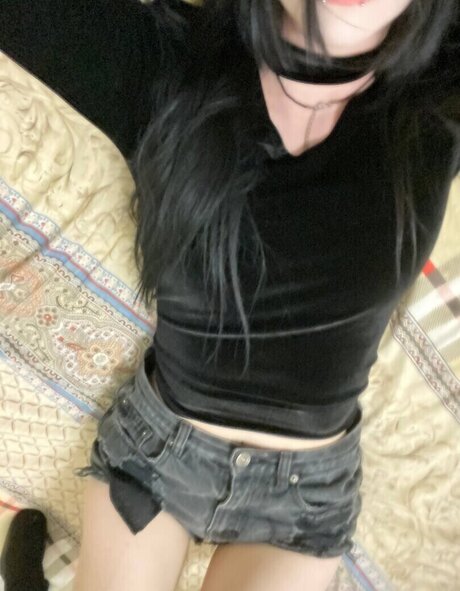 blonde cumshot onlyfans free naked pic