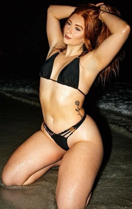 Paytontheginer model nice archive