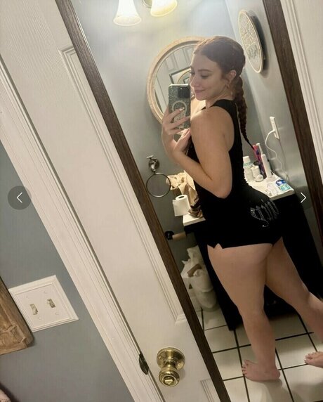 Paytontheginer erotic pornstar picture