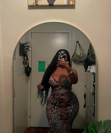 _Trillscott star top archive