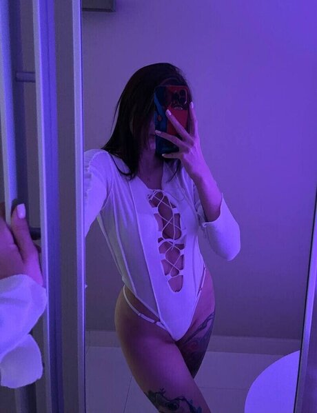 leonesan model exclusive img