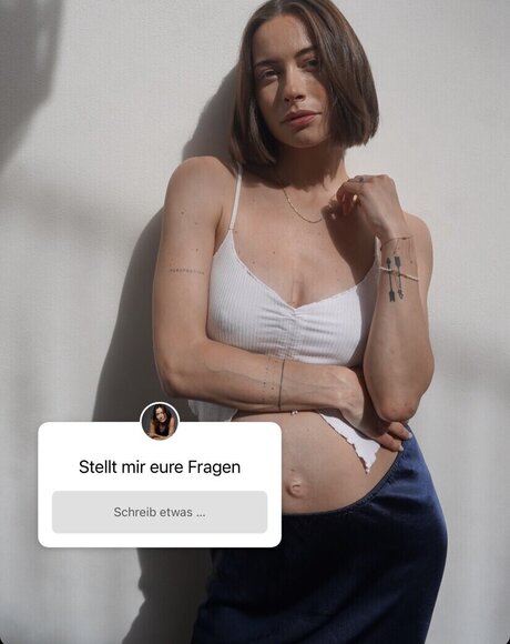 Jennifer Lange pornstar pretty img