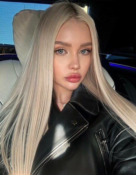 iamvikaap m free star galleries