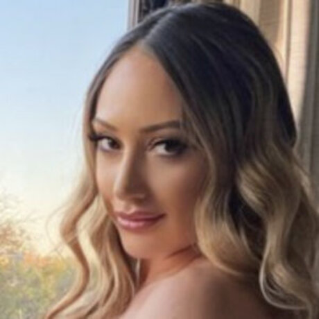 The Lovely London pornstar free pics