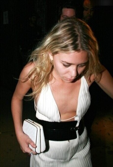 Olsen Twins free actress pictures