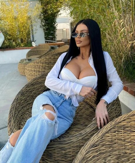 Adina Tatiana star best photos