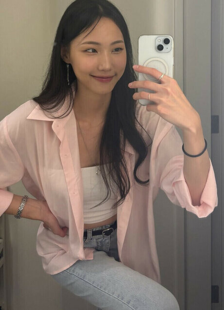 jennypetersonnn model sexy archive