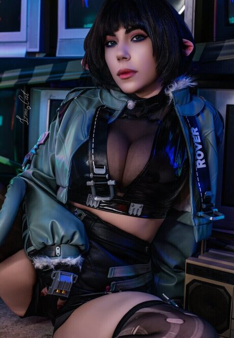 Izmacat beautiful actress photo