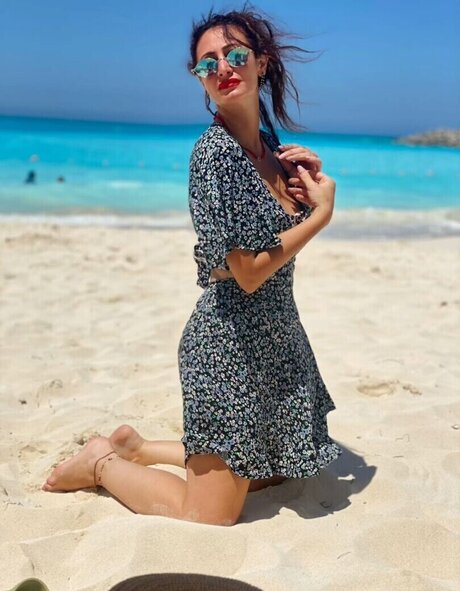 Menna Tayseer model sexy photo