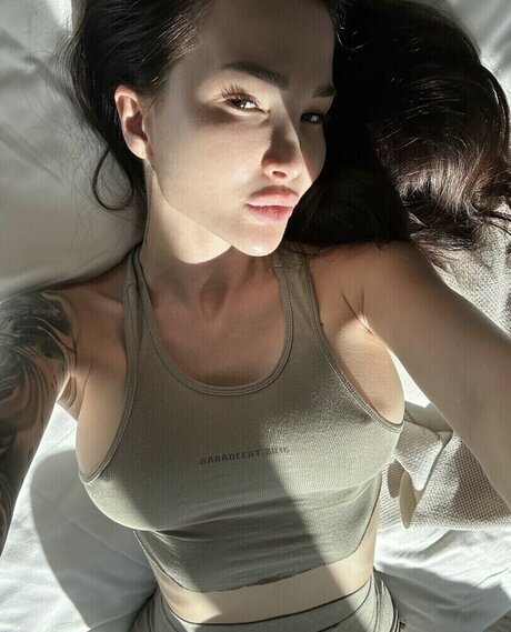 Inlovelyy pornstar high quality gallery