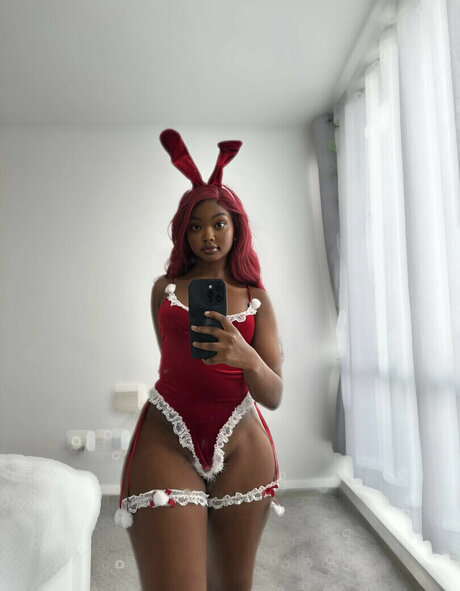 African Booty Meat model xxx pics