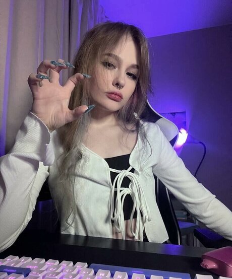 ksyasha model hd pics