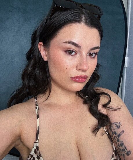 Skyler Wright star photos