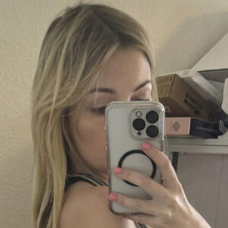 Kerry Carmody pornstar high quality pics